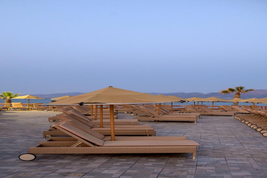 Eri Beach and Village 38/139