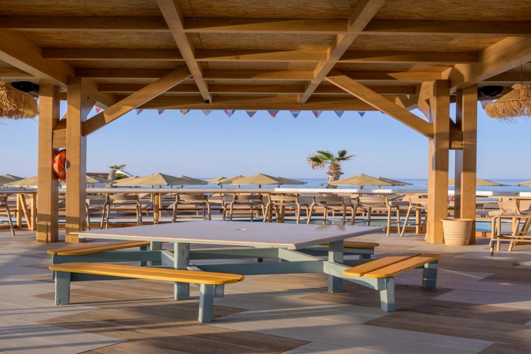 Eri Beach and Village 75/139