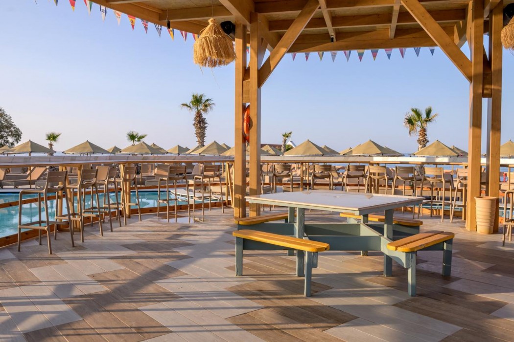 Eri Beach and Village 78/139