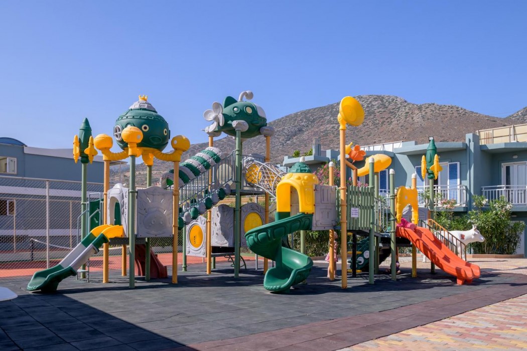 Eri Beach and Village 87/139