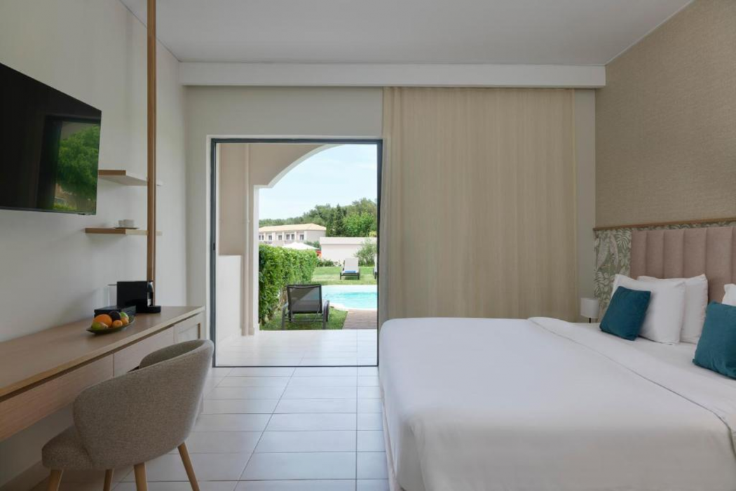 Atlantica Eleon Grand Resort 12/71