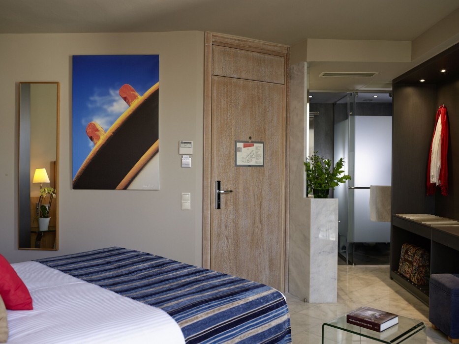 Kyma Suites Beach Hotel 42/114