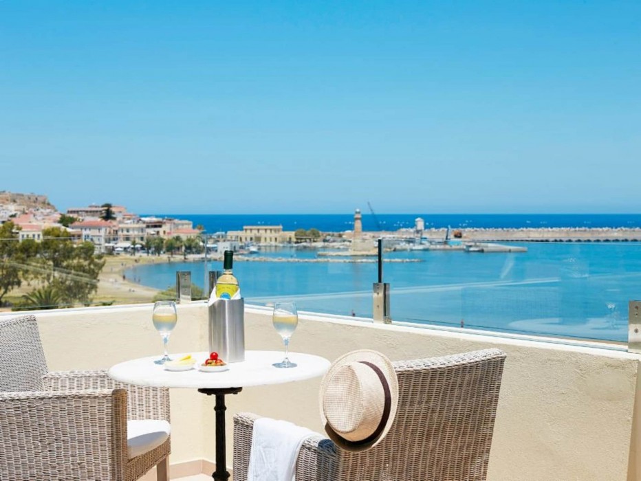 Kyma Suites Beach Hotel 45/114