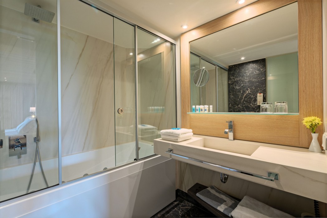 Kyma Suites Beach Hotel 78/114