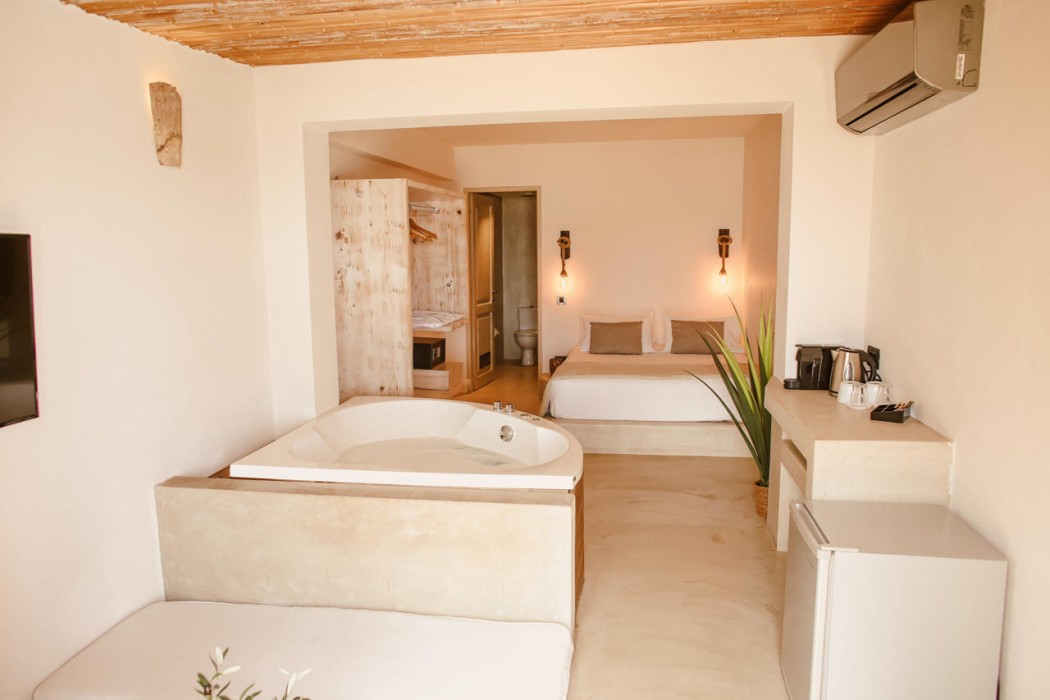 Gloria Maris Hotel Suites and Villas - Adults Only 11/74