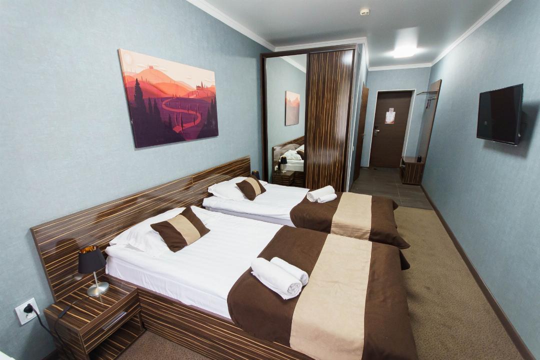 غرفة قياسية بسريرين منفصلين، Premier Inn 2/8