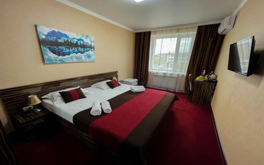 Premier Inn 10/40
