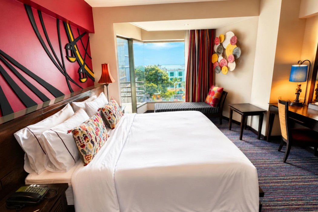 The Bayview Hotel Pattaya 30/99