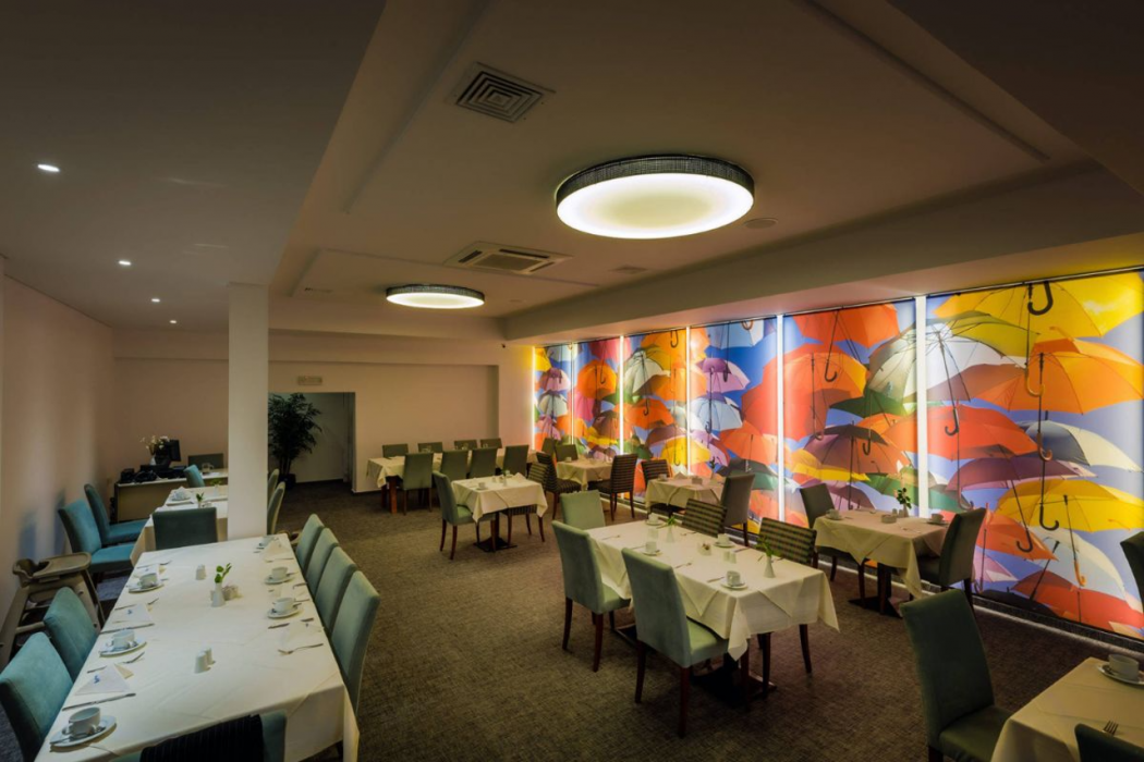 Mediterranean Beach Resort 24/65