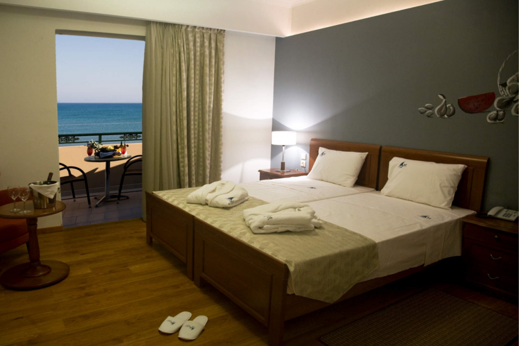 Mediterranean Beach Resort 13/65
