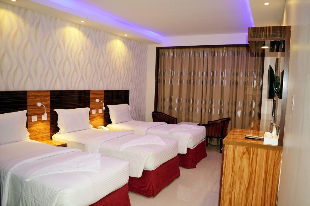 Zagy Hotel 67/84