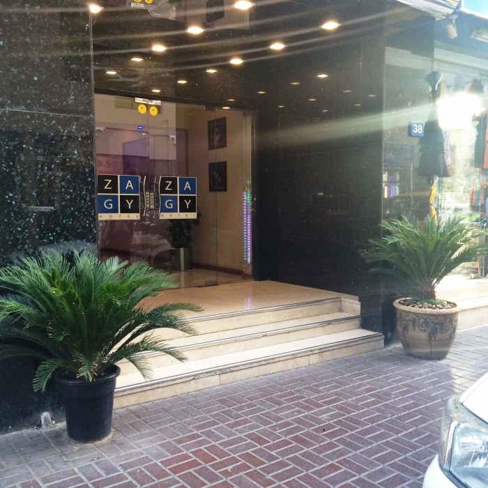 Zagy Hotel 68/84