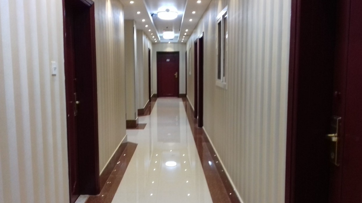 Zagy Hotel 38/84