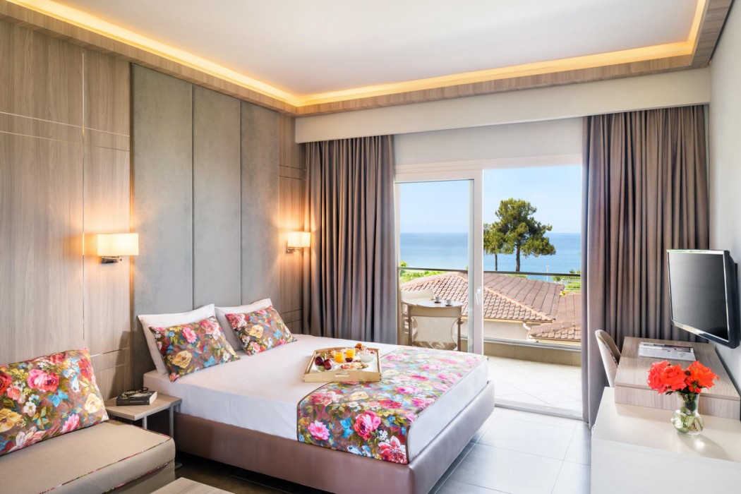 Alexandra Beach Spa Resort 17/29