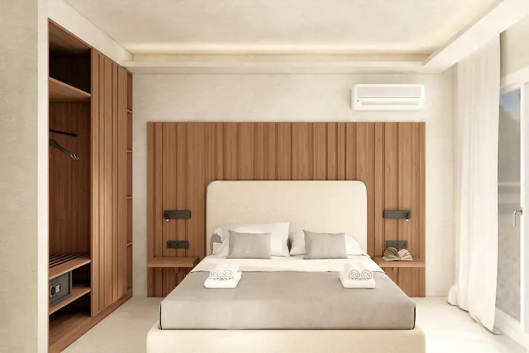 Ilio Mare Beach Hotel by GHH 8/75