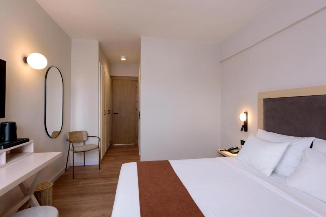 Zeus Hotels Ydoria Resort 10/28