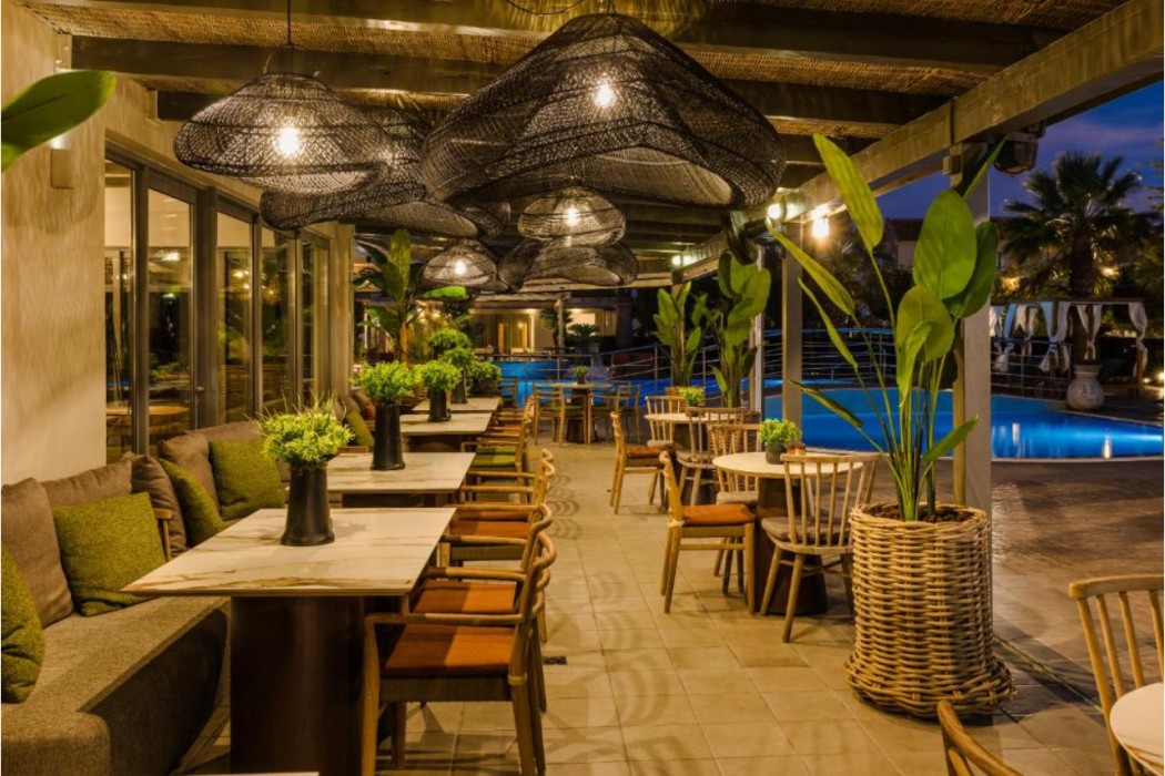 Avithos Resort 72/92