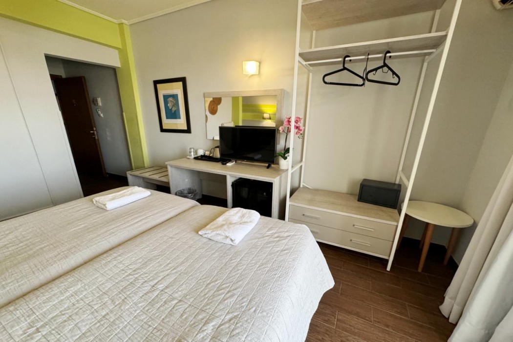 Myrto Hotel 21/90