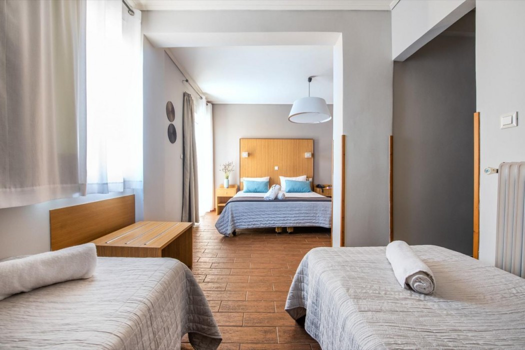 Myrto Hotel 24/90