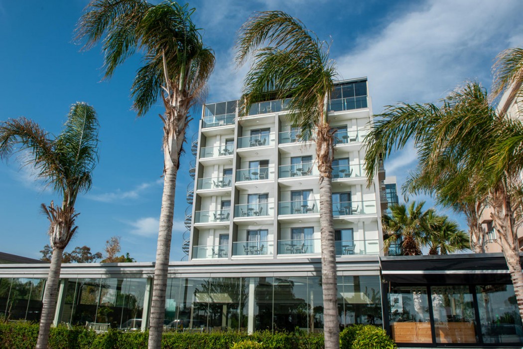 Palace Hotel in GLYFADA