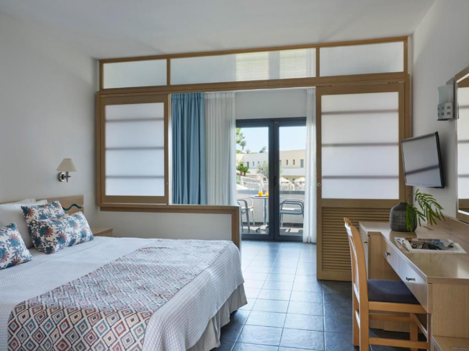Atlantica Mikri Poli Rhodes 16/65
