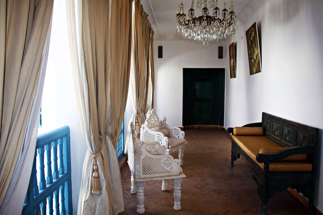 Riad Si Khalifa 49/84