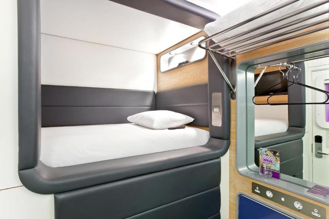 YOTELAIR Amsterdam Schiphol 7/57
