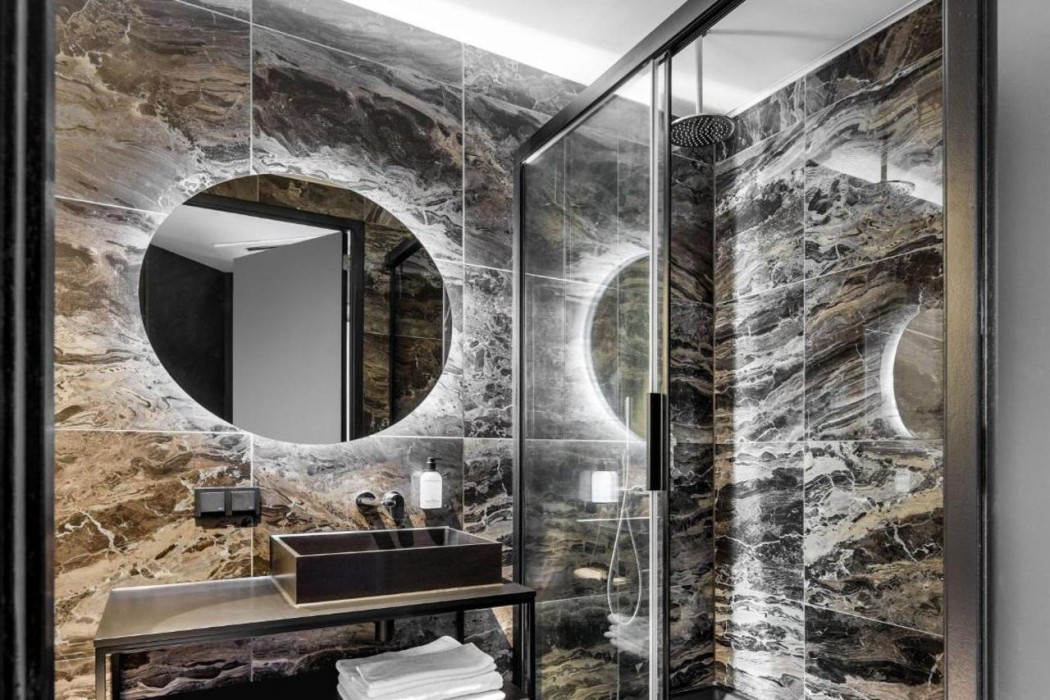 Le Marin Hotel Rotterdam City - Handwritten Collection 7/25