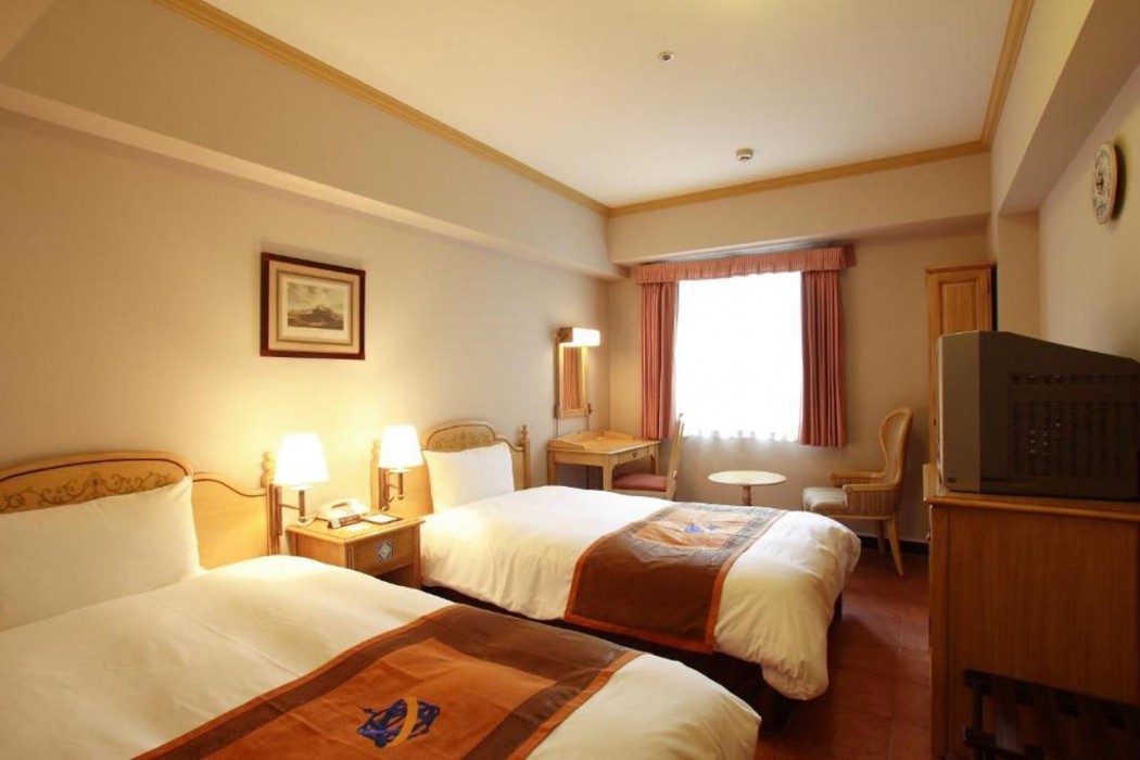 Hotel Monterey Nagasaki 11/19