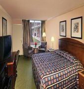 Drury Plaza Hotel North Charleston 12/55