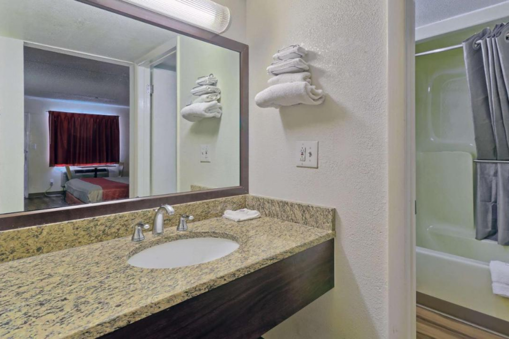 Motel6 Maple Shade Township, NJ - Philadelphia - Mt Laurel 15/42