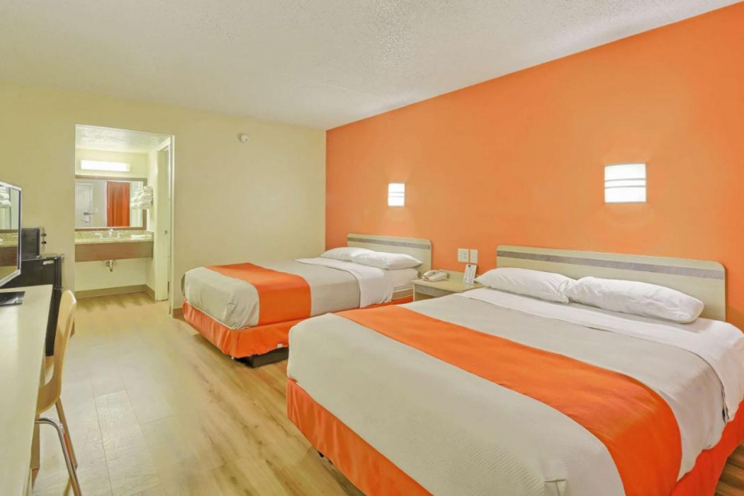 Motel6 Maple Shade Township, NJ - Philadelphia - Mt Laurel 12/42