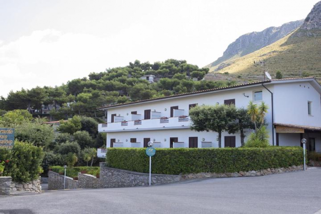 Costa Di Kair Ed Din Hotel & Residence 10/12
