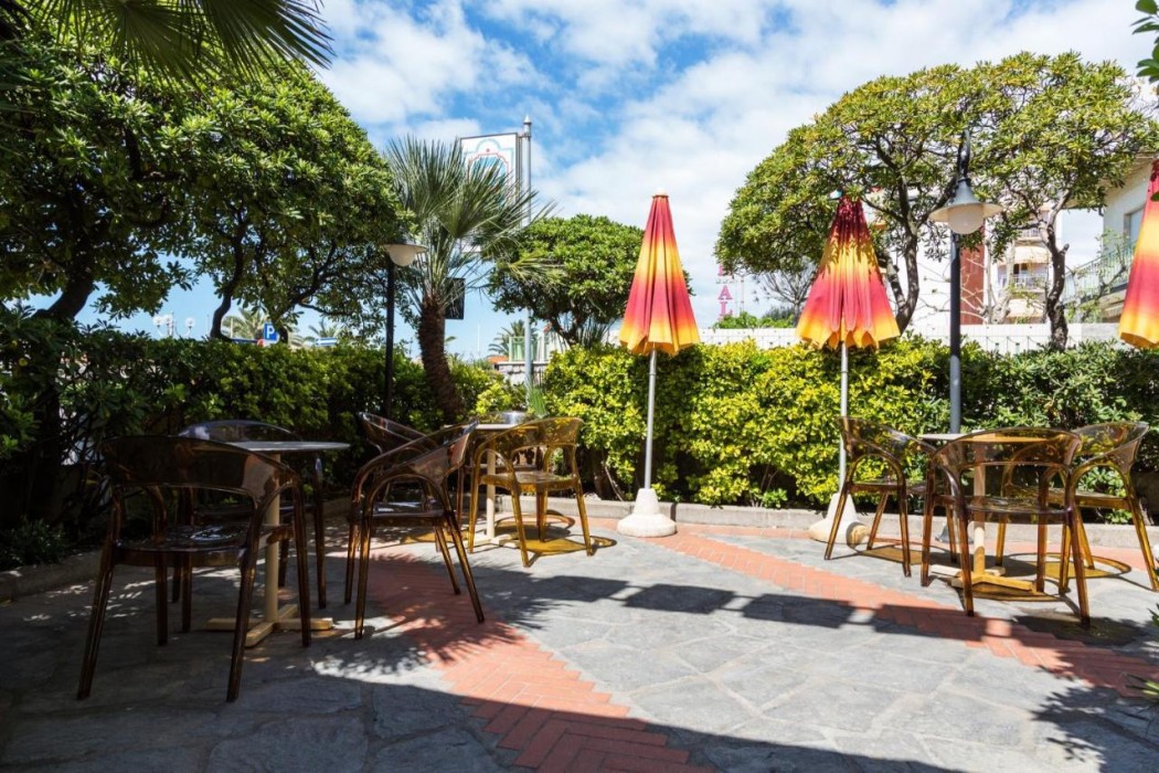 Hotel Ambasciatori 3/62