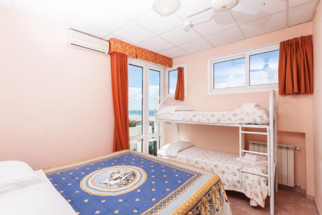Hotel Ambasciatori 17/62