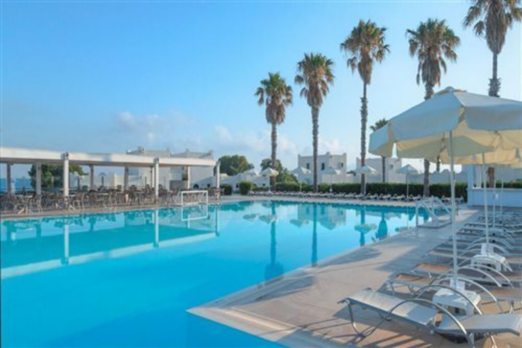 Aeolos Beach Hotel 31/57
