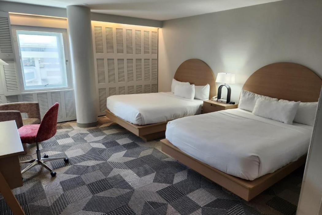 Room at Miami International Airport Hotel, MIAMI - FL