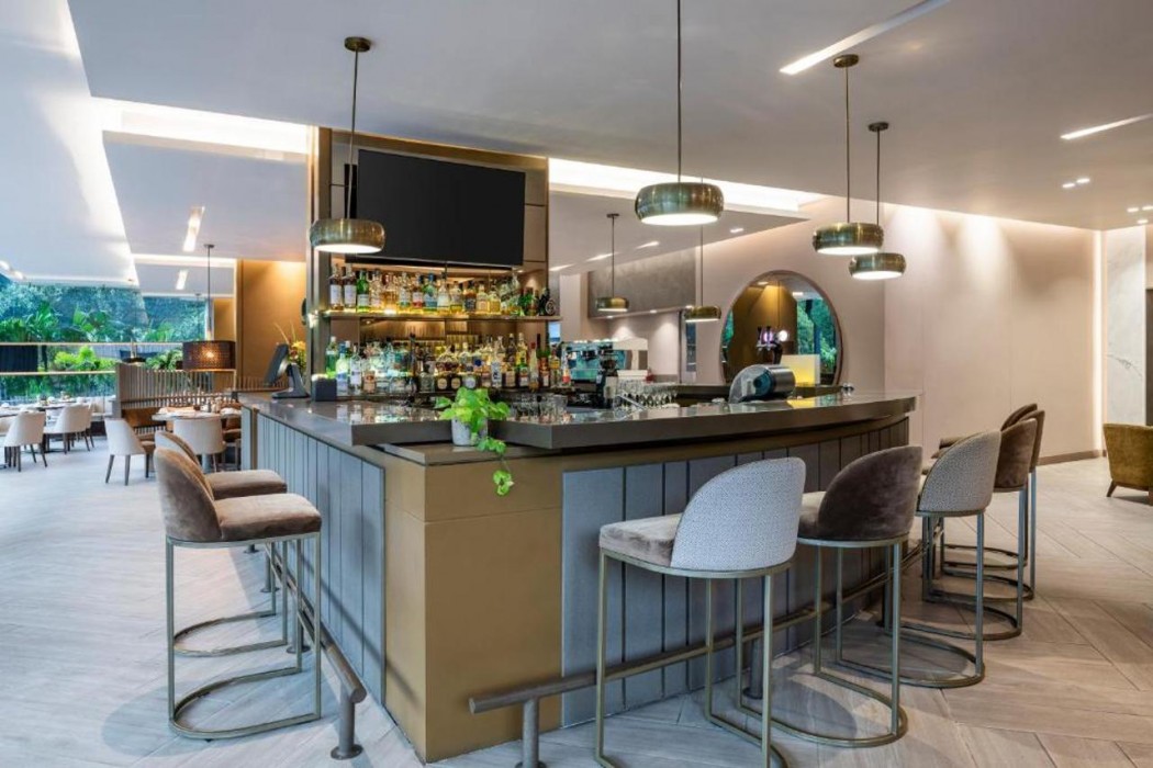 York Medellin, Curio Collection by Hilton 37/60