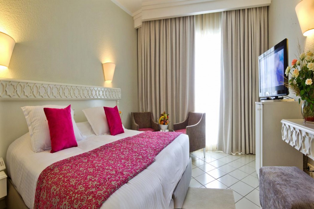 El Mouradi Palm Marina 13/50