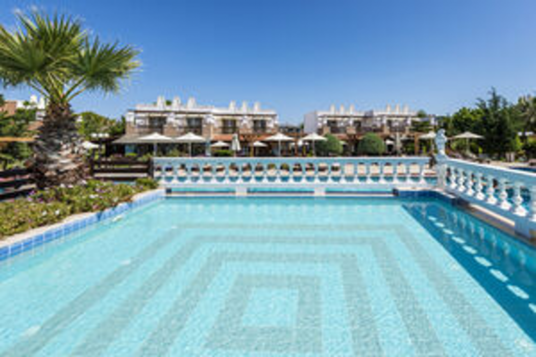 Gaia Royal Hotel 72/86