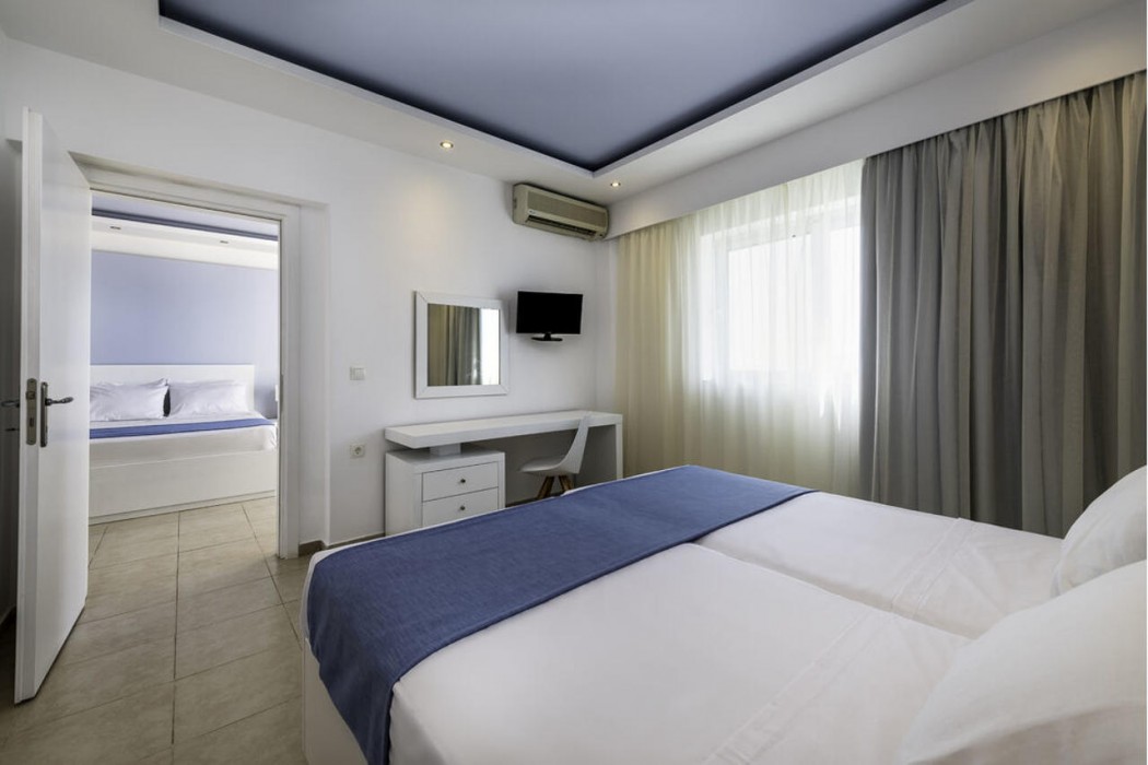 Gaia Royal Hotel 41/86