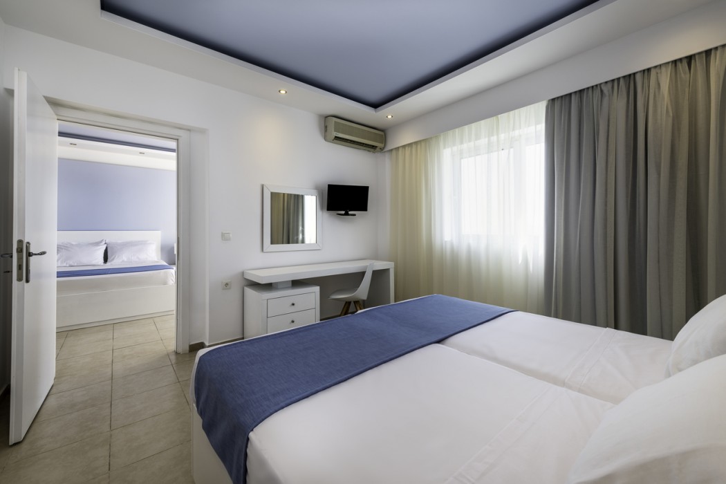 Gaia Royal Hotel 58/86