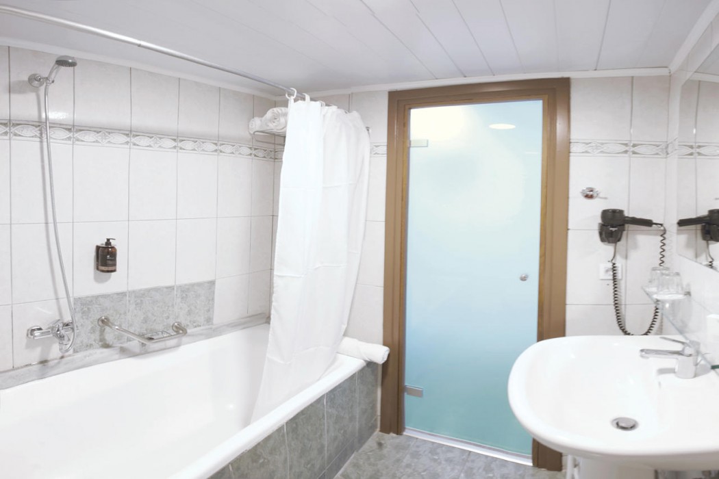 Kosta Palace City Hotel 94/157