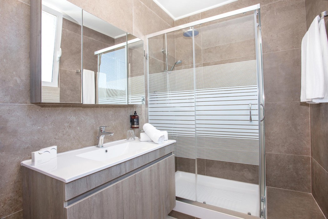 Kosta Palace City Hotel 53/157