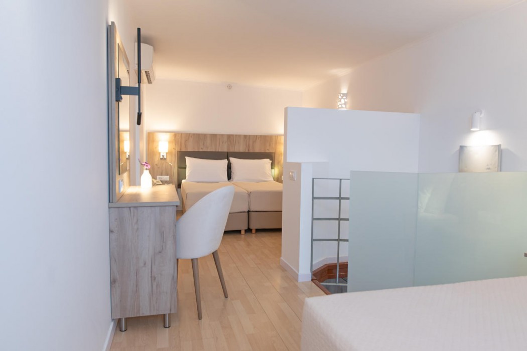 Kosta Palace City Hotel 87/157