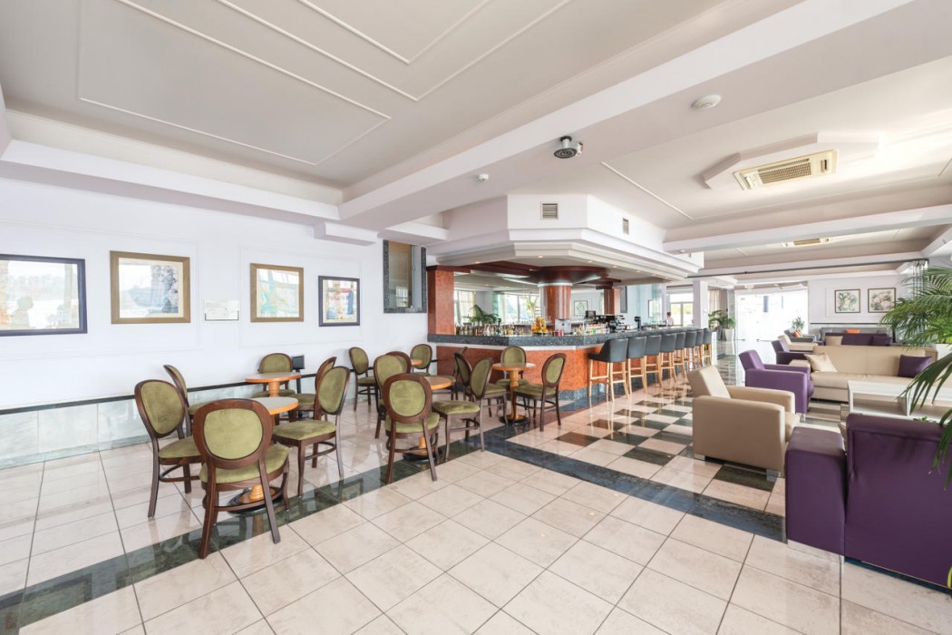 Kosta Palace City Hotel 113/157