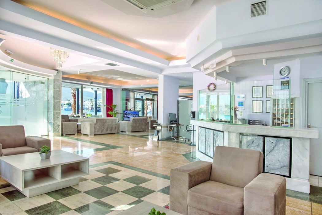 Kosta Palace City Hotel 128/157