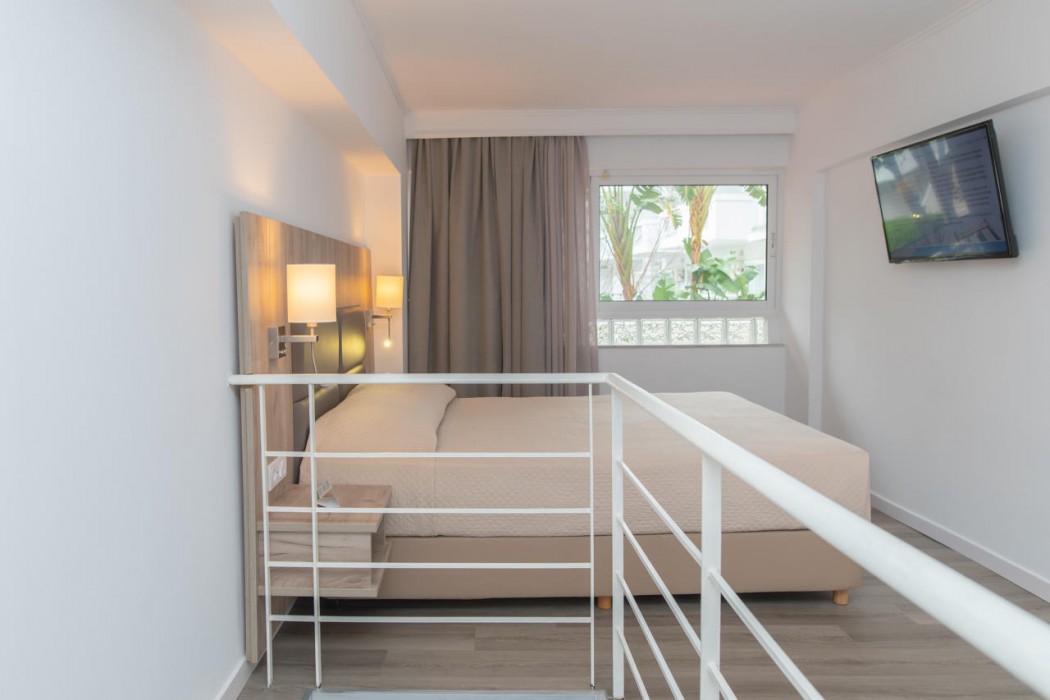 Kosta Palace City Hotel 46/157