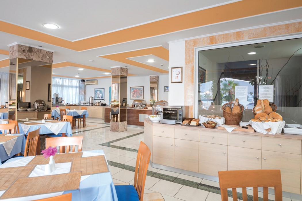 Kosta Palace City Hotel 122/157