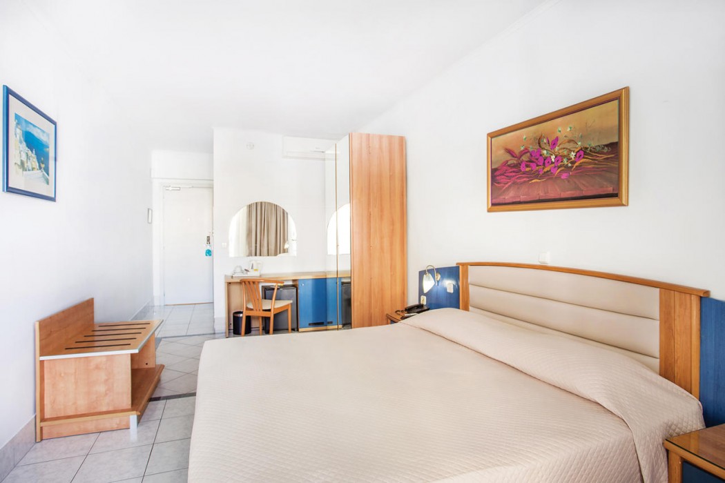 Kosta Palace City Hotel 95/157